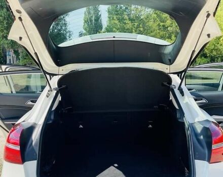 Белый Мерседес ГЛА-Класс, объемом двигателя 1.6 л и пробегом 67 тыс. км за 24800 $, фото 10 на Automoto.ua