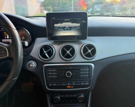 Білий Мерседес ГЛА-Клас, об'ємом двигуна 2 л та пробігом 69 тис. км за 17500 $, фото 6 на Automoto.ua