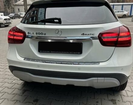 Белый Мерседес ГЛА-Класс, объемом двигателя 2.14 л и пробегом 99 тыс. км за 23900 $, фото 7 на Automoto.ua