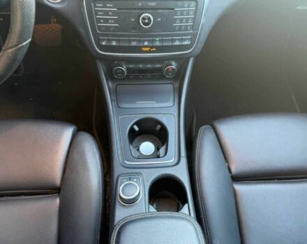 Білий Мерседес ГЛА-Клас, об'ємом двигуна 2 л та пробігом 69 тис. км за 17500 $, фото 9 на Automoto.ua