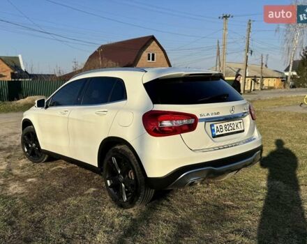 Белый Мерседес ГЛА-Класс, объемом двигателя 1.99 л и пробегом 153 тыс. км за 18500 $, фото 19 на Automoto.ua