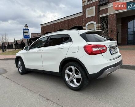 Белый Мерседес ГЛА-Класс, объемом двигателя 1.99 л и пробегом 87 тыс. км за 18500 $, фото 7 на Automoto.ua