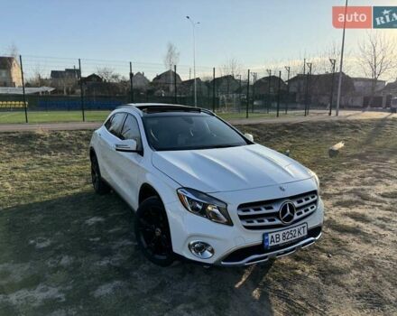 Белый Мерседес ГЛА-Класс, объемом двигателя 1.99 л и пробегом 153 тыс. км за 18500 $, фото 29 на Automoto.ua