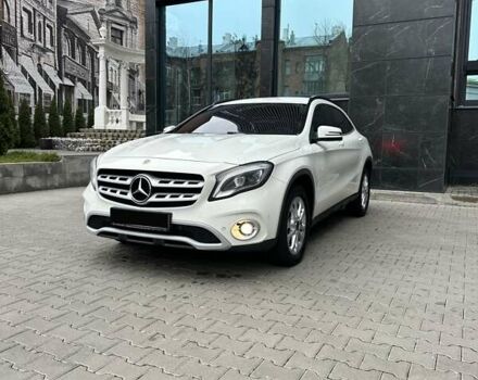 Белый Мерседес ГЛА-Класс, объемом двигателя 2.14 л и пробегом 99 тыс. км за 23900 $, фото 3 на Automoto.ua