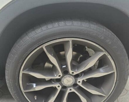 Белый Мерседес ГЛА-Класс, объемом двигателя 1.99 л и пробегом 80 тыс. км за 23000 $, фото 17 на Automoto.ua