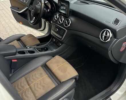 Белый Мерседес ГЛА-Класс, объемом двигателя 2.14 л и пробегом 99 тыс. км за 23900 $, фото 27 на Automoto.ua