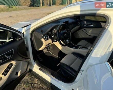 Белый Мерседес ГЛА-Класс, объемом двигателя 1.99 л и пробегом 153 тыс. км за 18500 $, фото 21 на Automoto.ua