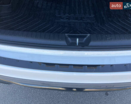 Белый Мерседес ГЛА-Класс, объемом двигателя 1.99 л и пробегом 89 тыс. км за 22500 $, фото 28 на Automoto.ua