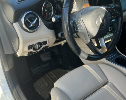 Белый Мерседес ГЛА-Класс, объемом двигателя 1.99 л и пробегом 89 тыс. км за 22500 $, фото 12 на Automoto.ua