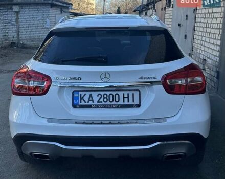 Белый Мерседес ГЛА-Класс, объемом двигателя 1.99 л и пробегом 59 тыс. км за 25500 $, фото 3 на Automoto.ua
