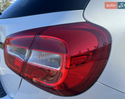 Белый Мерседес ГЛА-Класс, объемом двигателя 1.99 л и пробегом 89 тыс. км за 22500 $, фото 7 на Automoto.ua