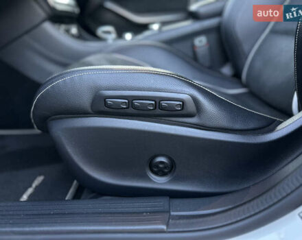 Білий Мерседес ГЛА-Клас, об'ємом двигуна 1.99 л та пробігом 59 тис. км за 35000 $, фото 40 на Automoto.ua