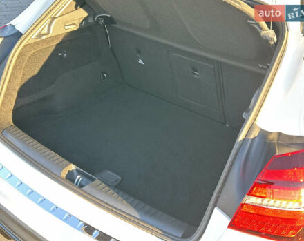 Білий Мерседес ГЛА-Клас, об'ємом двигуна 1.99 л та пробігом 59 тис. км за 35000 $, фото 45 на Automoto.ua