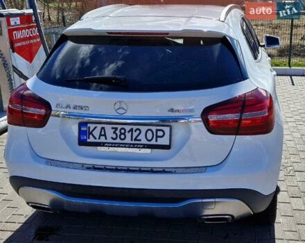 Белый Мерседес ГЛА-Класс, объемом двигателя 1.99 л и пробегом 45 тыс. км за 25000 $, фото 2 на Automoto.ua