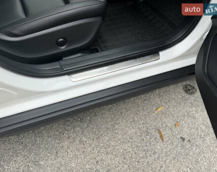 Белый Мерседес ГЛА-Класс, объемом двигателя 1.99 л и пробегом 25 тыс. км за 24000 $, фото 22 на Automoto.ua