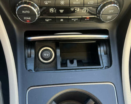 Белый Мерседес ГЛА-Класс, объемом двигателя 1.99 л и пробегом 89 тыс. км за 22500 $, фото 24 на Automoto.ua