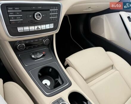 Мерседес ГЛА-Класс 2019 в Одессе на Automoto.ua Белый Мерседес ГЛА-Класс, объемом двигателя 1.99 л и пробегом 13 тыс. км за 25900 $, фото 19 на Automoto.ua