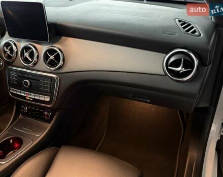 Мерседес ГЛА-Класс 2019 в Одессе на Automoto.ua Белый Мерседес ГЛА-Класс, объемом двигателя 2 л и пробегом 58 тыс. км за 24800 $, фото 23 на Automoto.ua