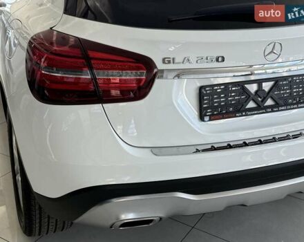 Мерседес ГЛА-Класс 2019 в Одессе на Automoto.ua Белый Мерседес ГЛА-Класс, объемом двигателя 1.99 л и пробегом 50 тыс. км за 23500 $, фото 9 на Automoto.ua
