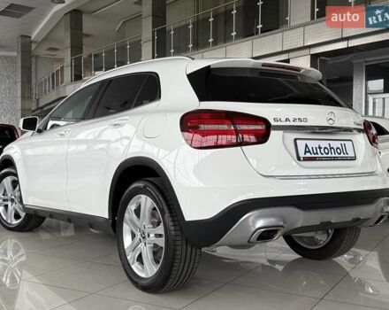 Мерседес ГЛА-Класс 2019 в Одессе на Automoto.ua Белый Мерседес ГЛА-Класс, объемом двигателя 2 л и пробегом 58 тыс. км за 24800 $, фото 4 на Automoto.ua