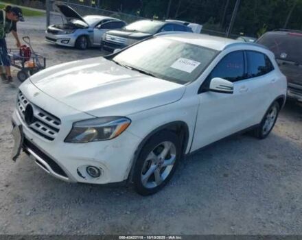 Білий Мерседес ГЛА-Клас, об'ємом двигуна 2 л та пробігом 106 тис. км за 6000 $, фото 1 на Automoto.ua