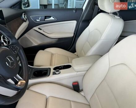 Мерседес ГЛА-Класс 2019 в Одессе на Automoto.ua Белый Мерседес ГЛА-Класс, объемом двигателя 1.99 л и пробегом 13 тыс. км за 25900 $, фото 17 на Automoto.ua