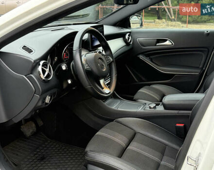 Белый Мерседес ГЛА-Класс, объемом двигателя 2.14 л и пробегом 49 тыс. км за 28900 $, фото 25 на Automoto.ua