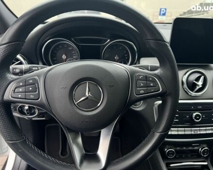 Белый Мерседес ГЛА-Класс, объемом двигателя 2 л и пробегом 21 тыс. км за 25500 $, фото 32 на Automoto.ua