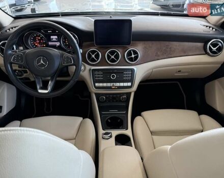 Мерседес ГЛА-Класс 2019 в Одессе на Automoto.ua Белый Мерседес ГЛА-Класс, объемом двигателя 1.99 л и пробегом 50 тыс. км за 23500 $, фото 18 на Automoto.ua