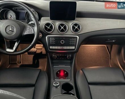 Мерседес ГЛА-Класс 2019 в Одессе на Automoto.ua Белый Мерседес ГЛА-Класс, объемом двигателя 2 л и пробегом 58 тыс. км за 24800 $, фото 20 на Automoto.ua