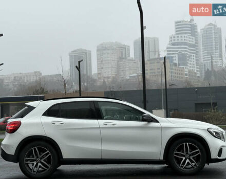Белый Мерседес ГЛА-Класс, объемом двигателя 2.14 л и пробегом 49 тыс. км за 28600 $, фото 18 на Automoto.ua