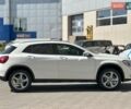 Білий Мерседес ГЛА-Клас, об'ємом двигуна 2 л та пробігом 12 тис. км за 27390 $, фото 3 на Automoto.ua