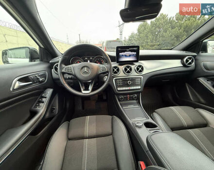 Белый Мерседес ГЛА-Класс, объемом двигателя 2.14 л и пробегом 49 тыс. км за 28900 $, фото 28 на Automoto.ua