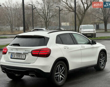 Белый Мерседес ГЛА-Класс, объемом двигателя 2.14 л и пробегом 49 тыс. км за 28600 $, фото 27 на Automoto.ua