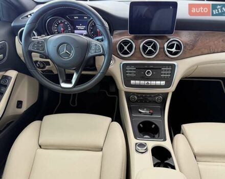 Мерседес ГЛА-Класс 2019 в Одессе на Automoto.ua Белый Мерседес ГЛА-Класс, объемом двигателя 1.99 л и пробегом 13 тыс. км за 25900 $, фото 16 на Automoto.ua