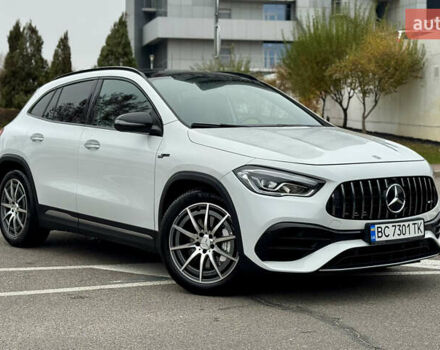Белый Мерседес ГЛА-Класс, объемом двигателя 1.99 л и пробегом 25 тыс. км за 38700 $, фото 4 на Automoto.ua