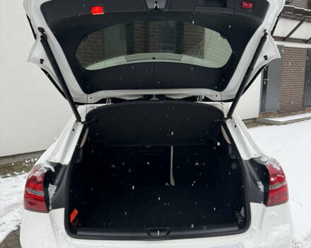 Білий Мерседес ГЛА-Клас, об'ємом двигуна 1.99 л та пробігом 106 тис. км за 22900 $, фото 10 на Automoto.ua