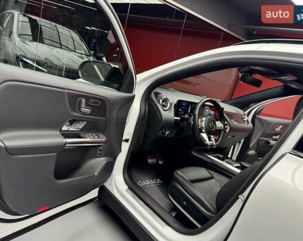 Белый Мерседес ГЛА-Класс, объемом двигателя 2 л и пробегом 25 тыс. км за 37900 $, фото 23 на Automoto.ua