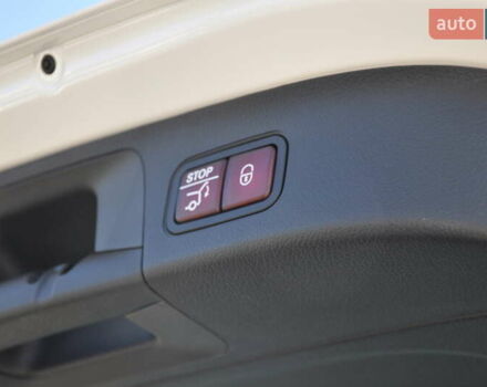 Білий Мерседес ГЛА-Клас, об'ємом двигуна 1.99 л та пробігом 8 тис. км за 46000 $, фото 50 на Automoto.ua