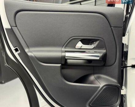 Белый Мерседес ГЛА-Класс, объемом двигателя 2 л и пробегом 25 тыс. км за 37900 $, фото 37 на Automoto.ua