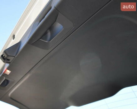 Білий Мерседес ГЛА-Клас, об'ємом двигуна 1.99 л та пробігом 8 тис. км за 46000 $, фото 51 на Automoto.ua