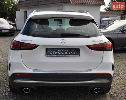 Білий Мерседес ГЛА-Клас, об'ємом двигуна 1.99 л та пробігом 8 тис. км за 46000 $, фото 13 на Automoto.ua
