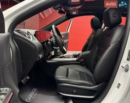 Белый Мерседес ГЛА-Класс, объемом двигателя 2 л и пробегом 25 тыс. км за 37900 $, фото 25 на Automoto.ua