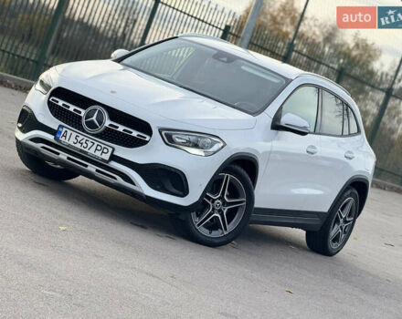 Белый Мерседес ГЛА-Класс, объемом двигателя 1.95 л и пробегом 167 тыс. км за 29500 $, фото 2 на Automoto.ua