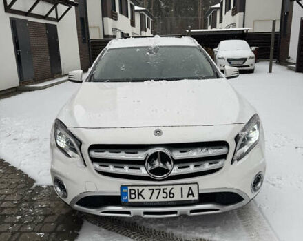 Білий Мерседес ГЛА-Клас, об'ємом двигуна 1.99 л та пробігом 106 тис. км за 22900 $, фото 2 на Automoto.ua