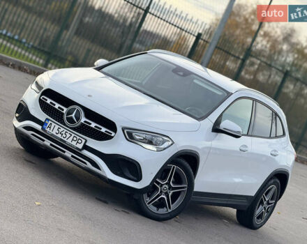 Белый Мерседес ГЛА-Класс, объемом двигателя 1.95 л и пробегом 167 тыс. км за 29500 $, фото 1 на Automoto.ua