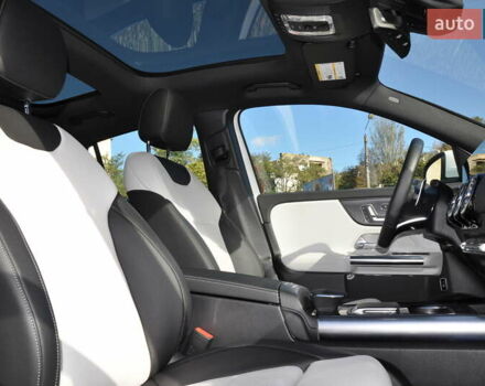 Білий Мерседес ГЛА-Клас, об'ємом двигуна 1.99 л та пробігом 8 тис. км за 46000 $, фото 44 на Automoto.ua