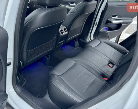 Белый Мерседес ГЛА-Класс, объемом двигателя 1.99 л и пробегом 25 тыс. км за 38700 $, фото 27 на Automoto.ua