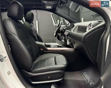 Белый Мерседес ГЛА-Класс, объемом двигателя 2 л и пробегом 25 тыс. км за 37900 $, фото 52 на Automoto.ua