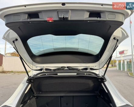 Белый Мерседес ГЛА-Класс, объемом двигателя 1.95 л и пробегом 167 тыс. км за 29500 $, фото 39 на Automoto.ua